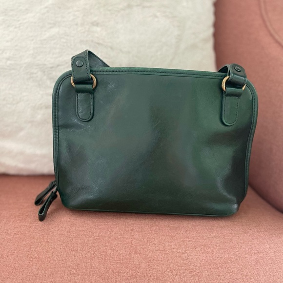 Rare Vintage Etienne Aigner Green Leather Purse Gold Detail Cross Body Handbag - Picture 3 of 7